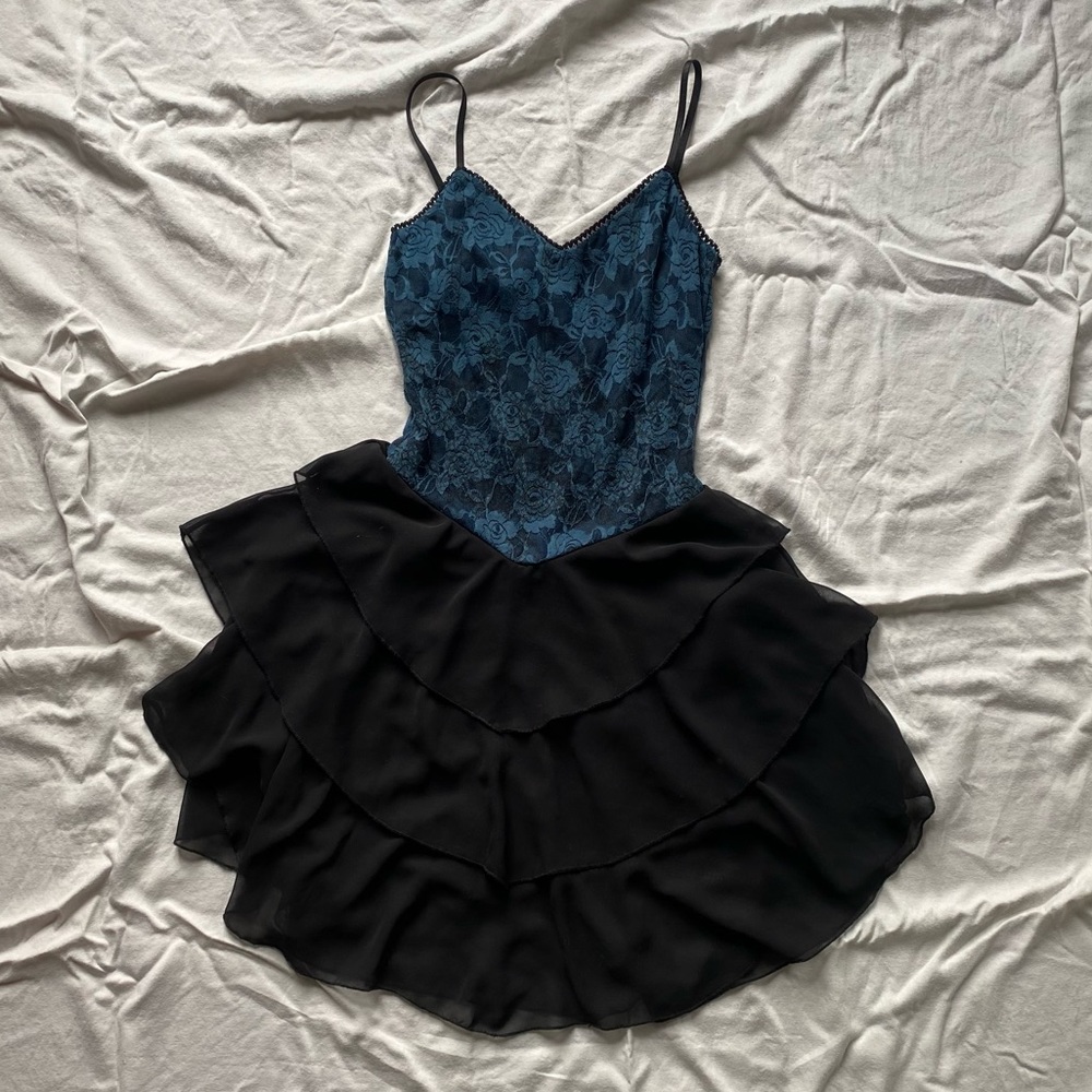 vintage tiered lace dress